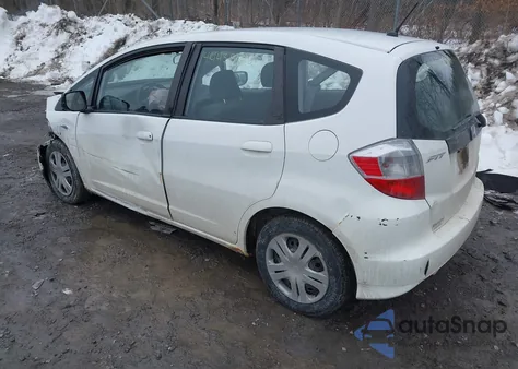 2010 Honda Fit z USA, uszkodzony, nr VIN JHMGE8H27AC037582